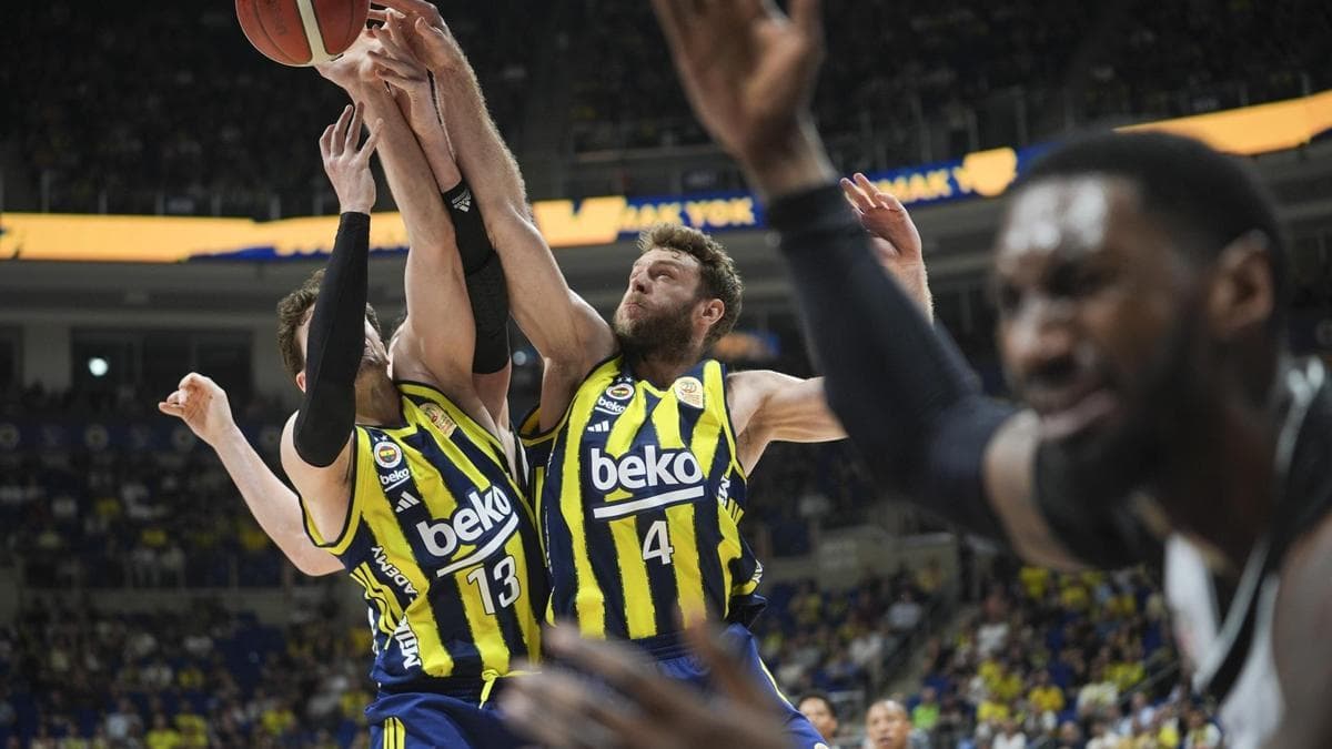 Fenerbahçe Beko, Şampiyonluk İçin Beşiktaş'ı Konuk Ediyor