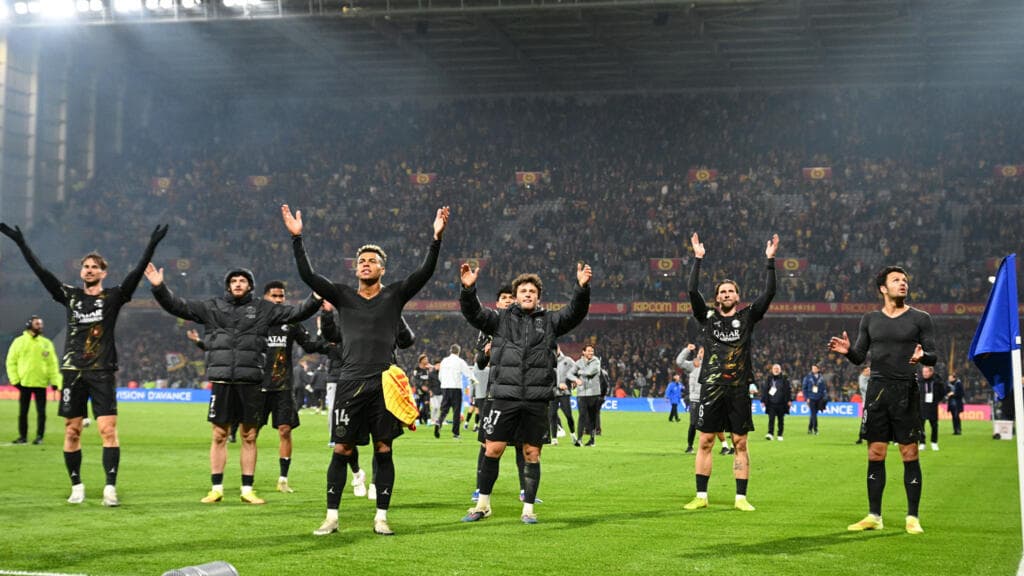 Paris Saint-Germain Claims 14th Ligue 1 Title with Victory Over Lens