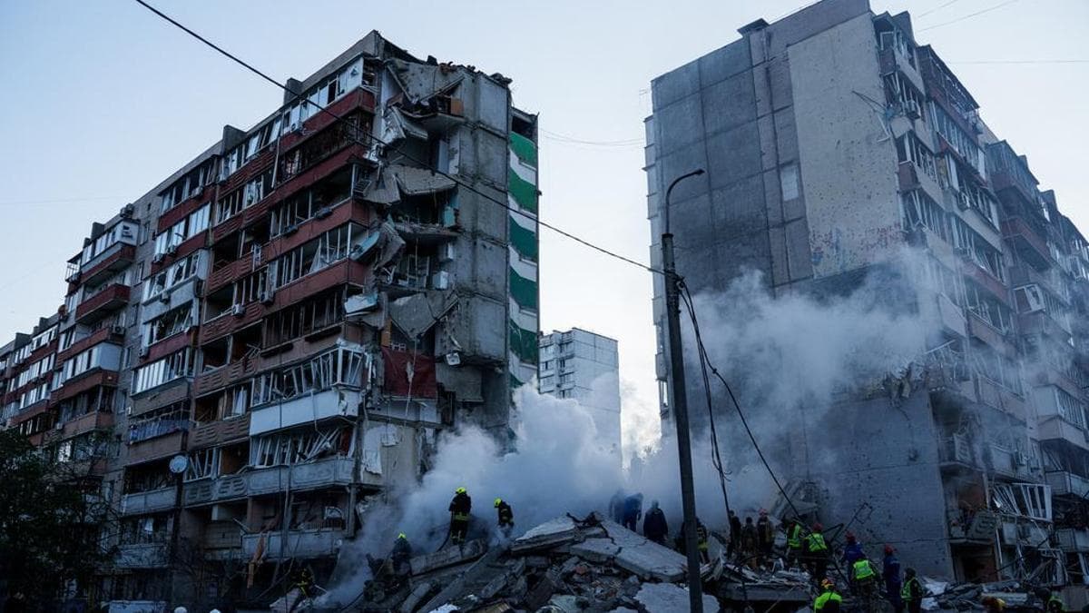 Ukrayna'da Gecenin Karanlığında Rus Hava Saldırıları: 56 Füze ve Yüzlerce SİHA Kullanıldı